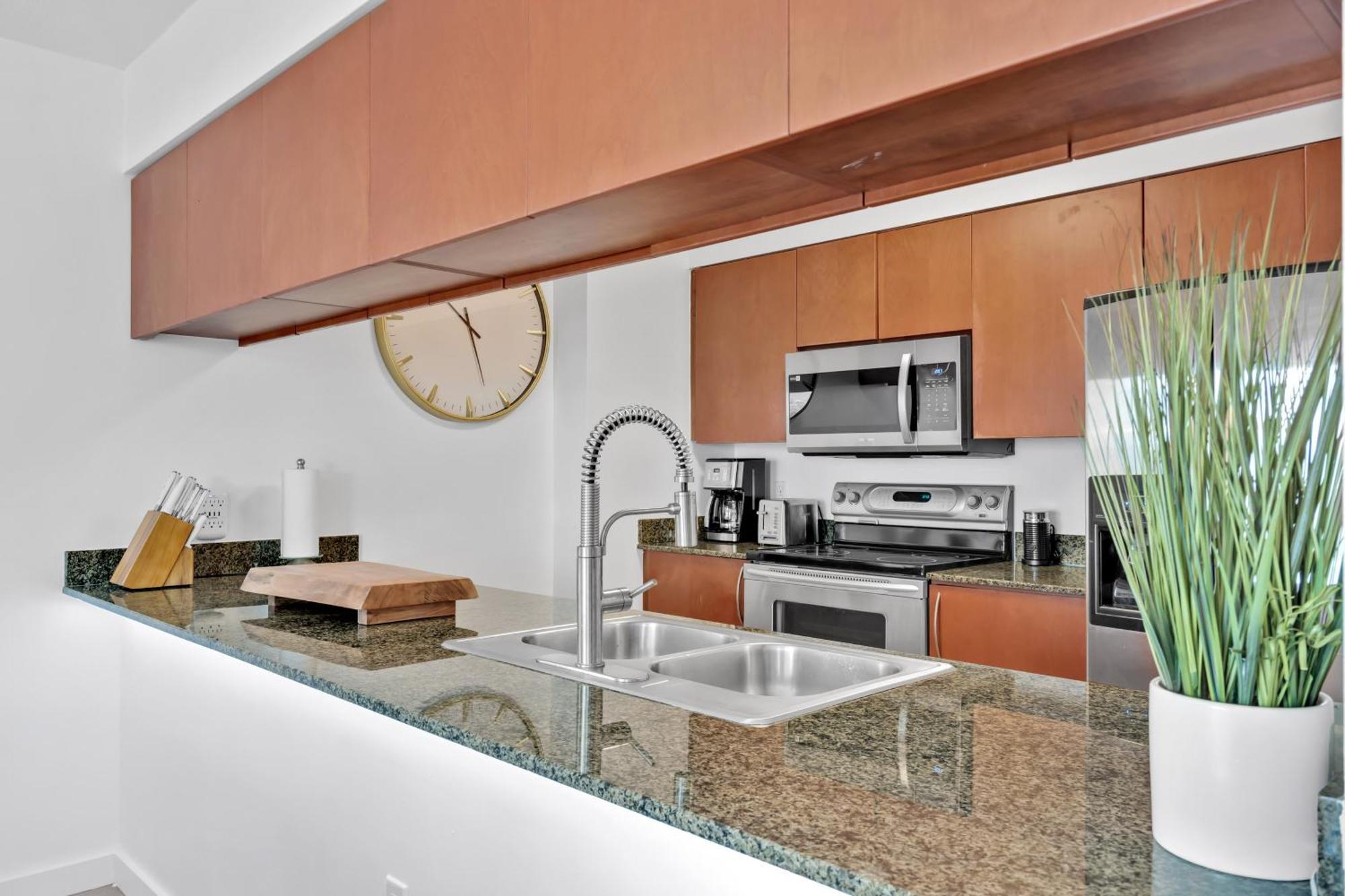 Oceanside Penthouse Apartment In Brickell Miami, Pool, Free Parking Bagian luar foto