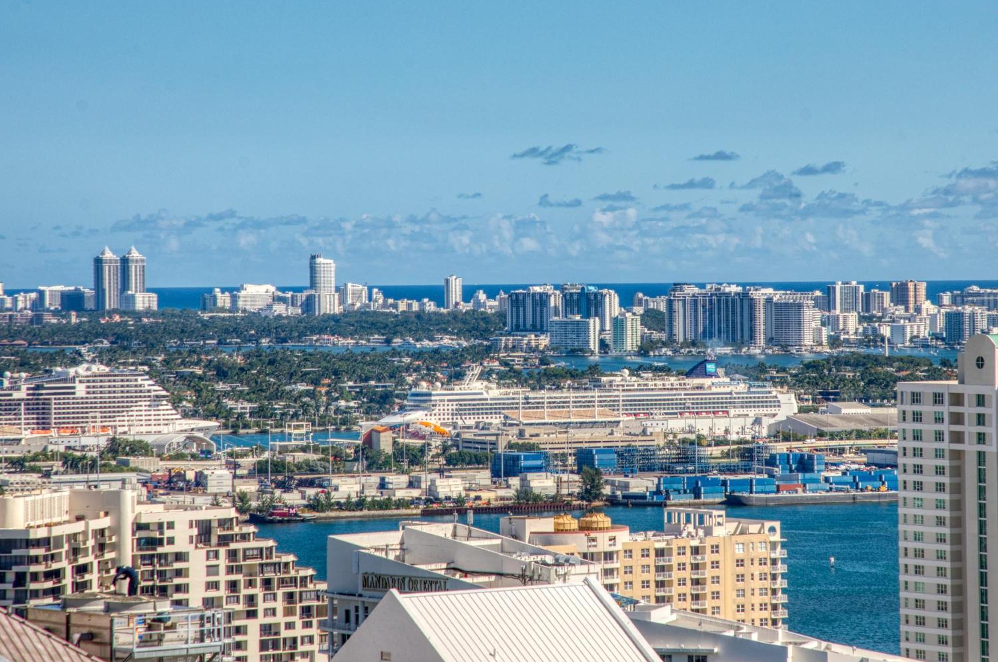 Oceanside Penthouse Apartment In Brickell Miami, Pool, Free Parking Bagian luar foto