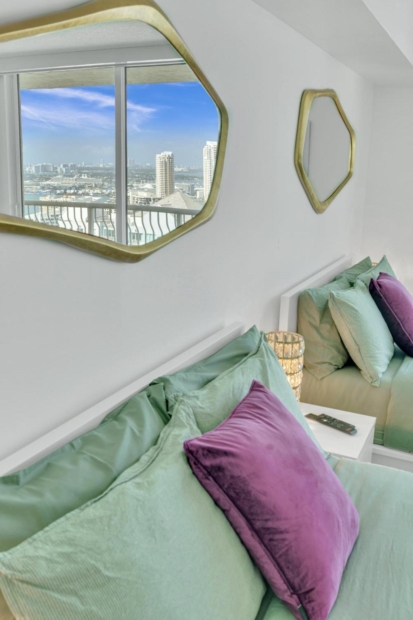 Oceanside Penthouse Apartment In Brickell Miami, Pool, Free Parking Bagian luar foto